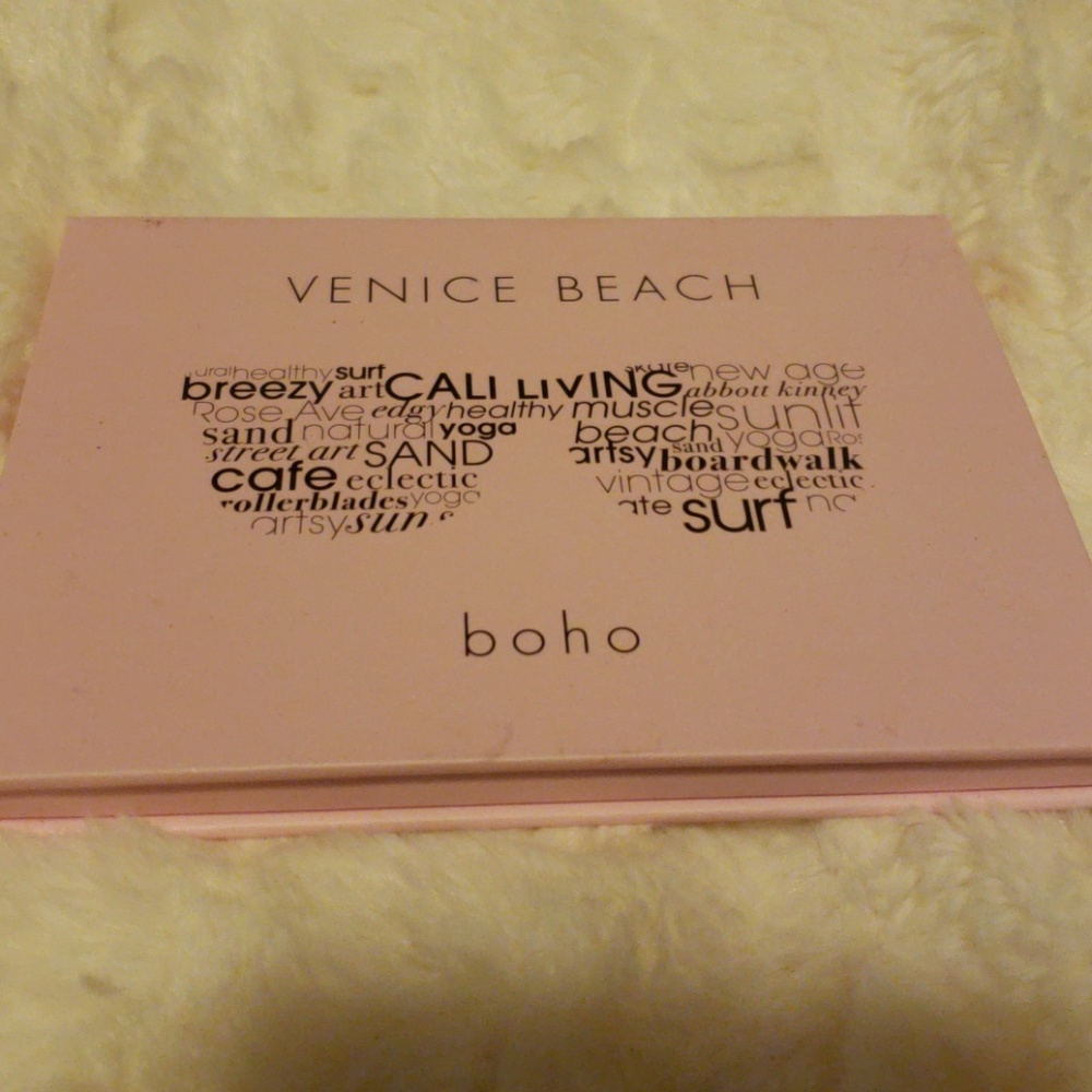 Lorac Venice Beach boho